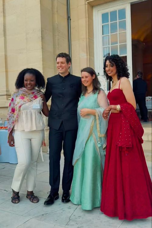 Mariage multiculturel indien américain français 1